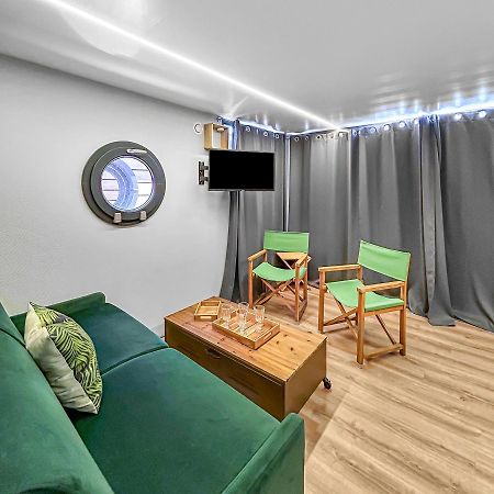 Sejour Unique Sur Un Bateau "Marius" Hotel Vauvert Eksteriør billede